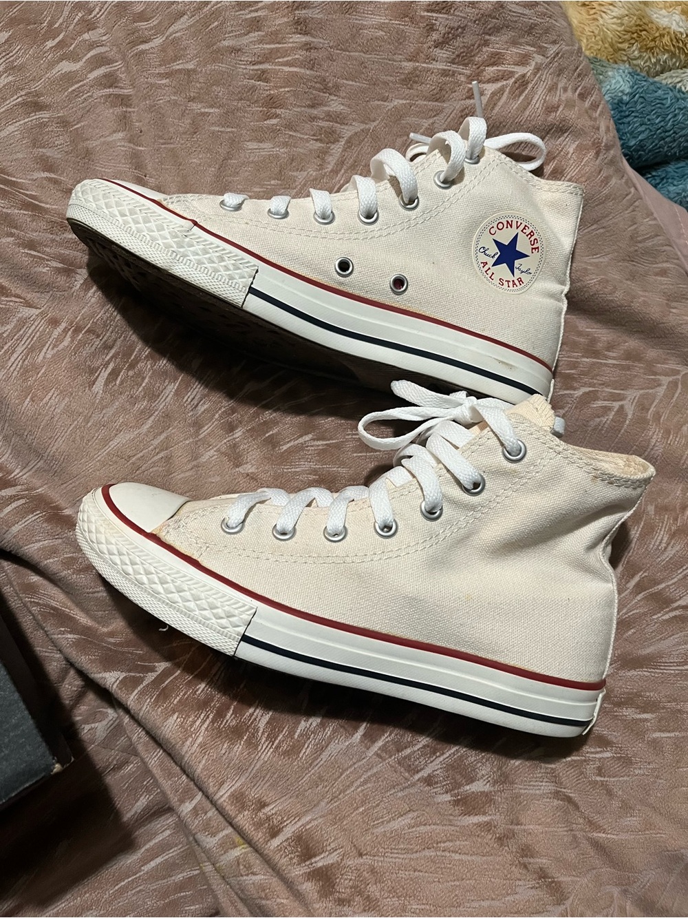 Converse Cream/Off-White High Top Kids Sneakers with Red & Navy Stripe